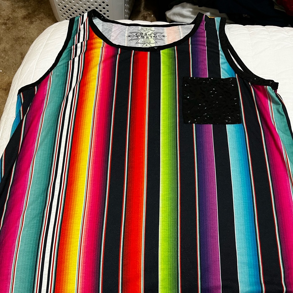 Women’s plus size tank. Size 2x Crazy Train brand. Serape print.